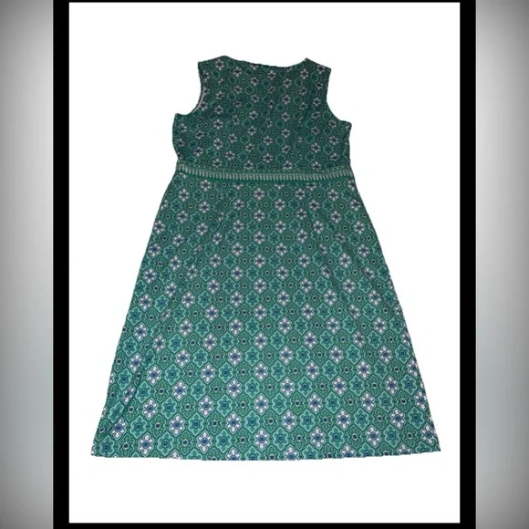 Talbots Size M Slip On Dress Paisley Poly Spandex Sleeveless #D1 - Picture 2 of 4